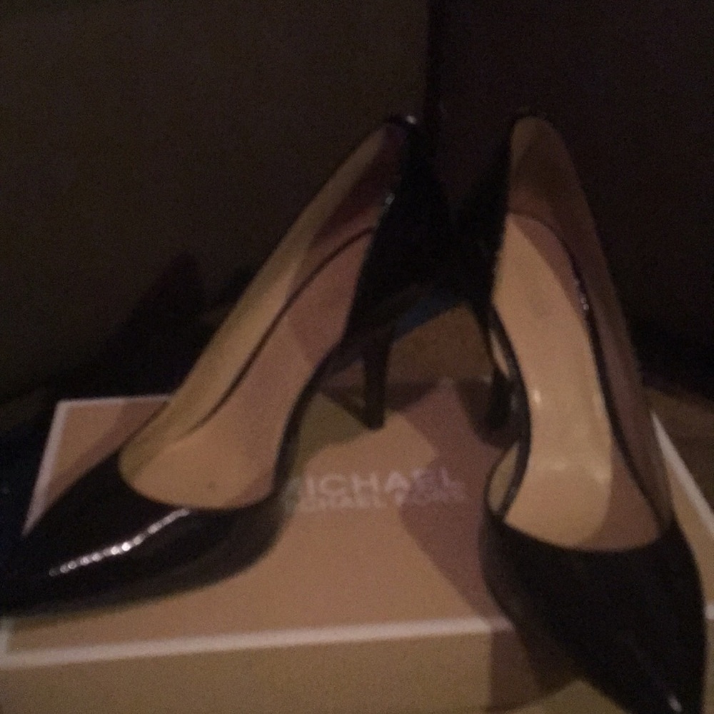Michael Kors Black Patent Leather shoes